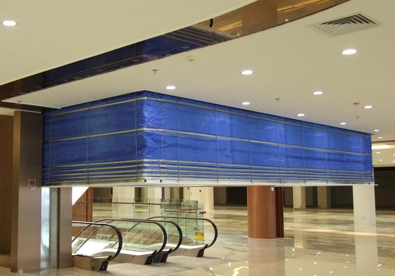 1690536265277420.jpg 折疊式防火卷簾門.jpg